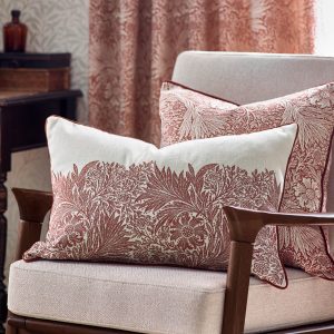 Morris & Co Marigold Cushion – Russet, 40 x 60cm